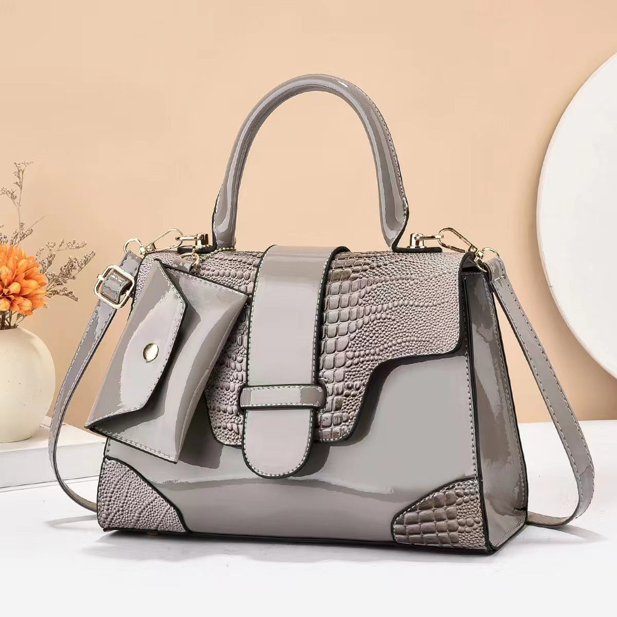 Women's Fashion Large Capacity Shoulder Messenger Bag