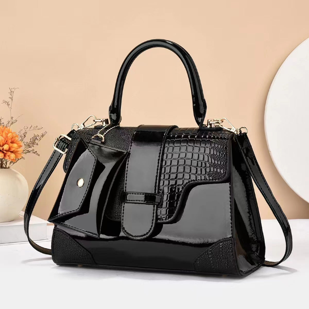 Women's Fashion Large Capacity Shoulder Messenger Bag